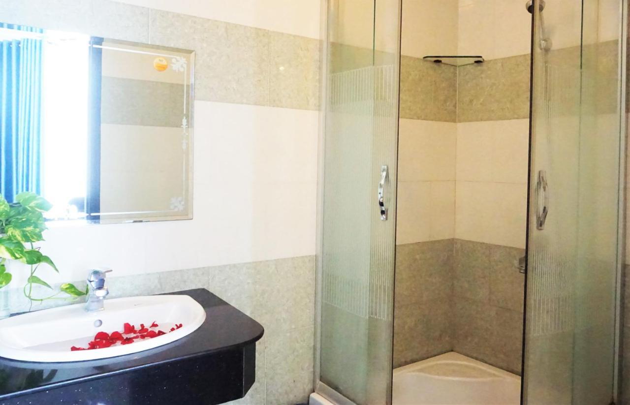 Chula Hotel Da Nang Buitenkant foto