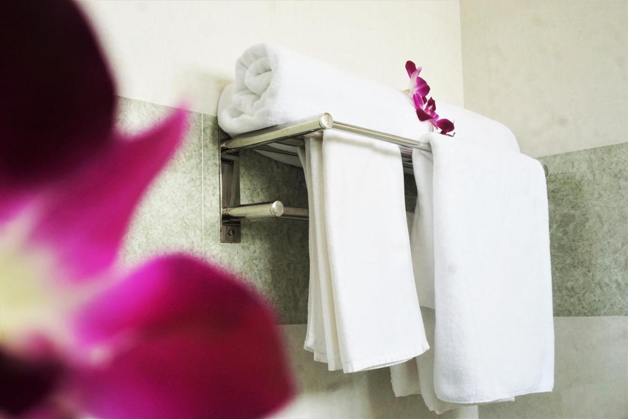 Chula Hotel Da Nang Buitenkant foto